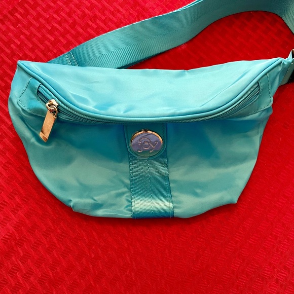 Turquoise Fanny Pack/Crossbody Bag - Picture 6 of 10